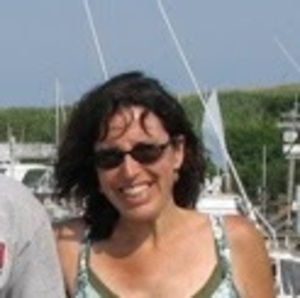 Meet your Posher, Debbie